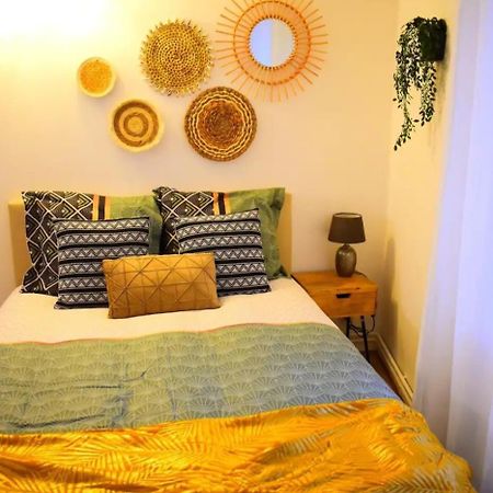 פואטייה Joli Apartment Proche Du Centre-Ville מראה חיצוני תמונה
